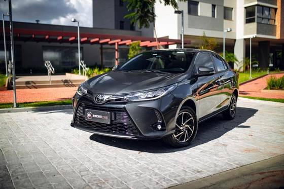 TOYOTA YARIS 1.5 16V FLEX SEDAN XLS MULTIDRIVE
